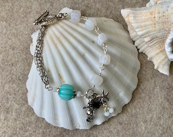 Beach themed bracelet, chain and link bracelet, quartz and chain bracelet