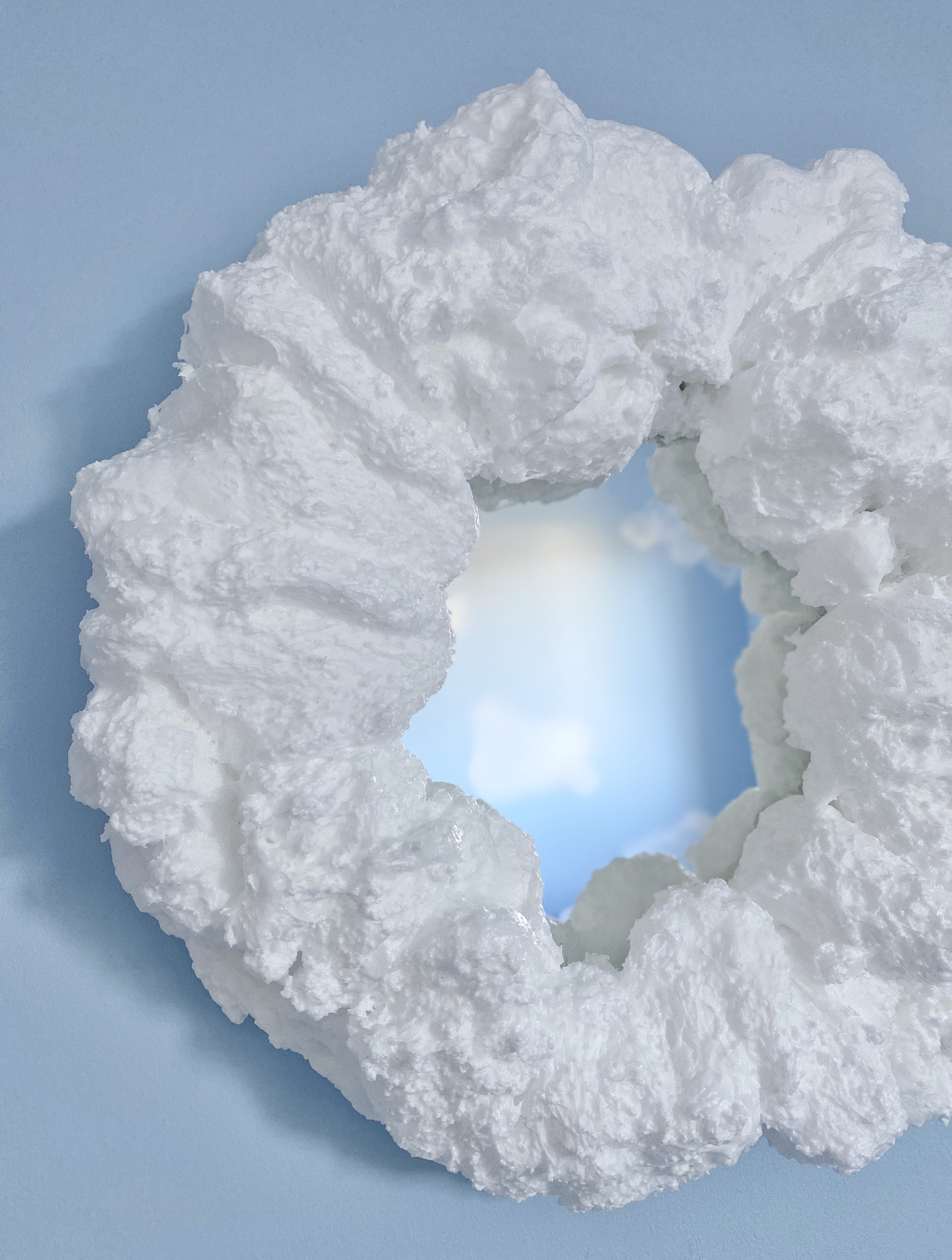 La Tête Dans Les Nuages