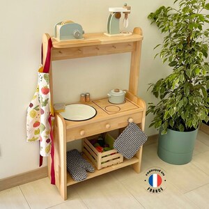 Denise, the wooden kitchen for children