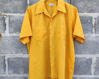 Vintage 60s Penney's Towncraft Short Sleeve Penn-Prest Yellow Shirt