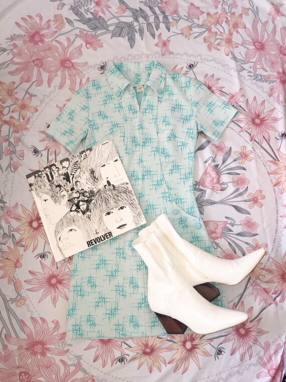 Cute Vintage 60s Mod Dress