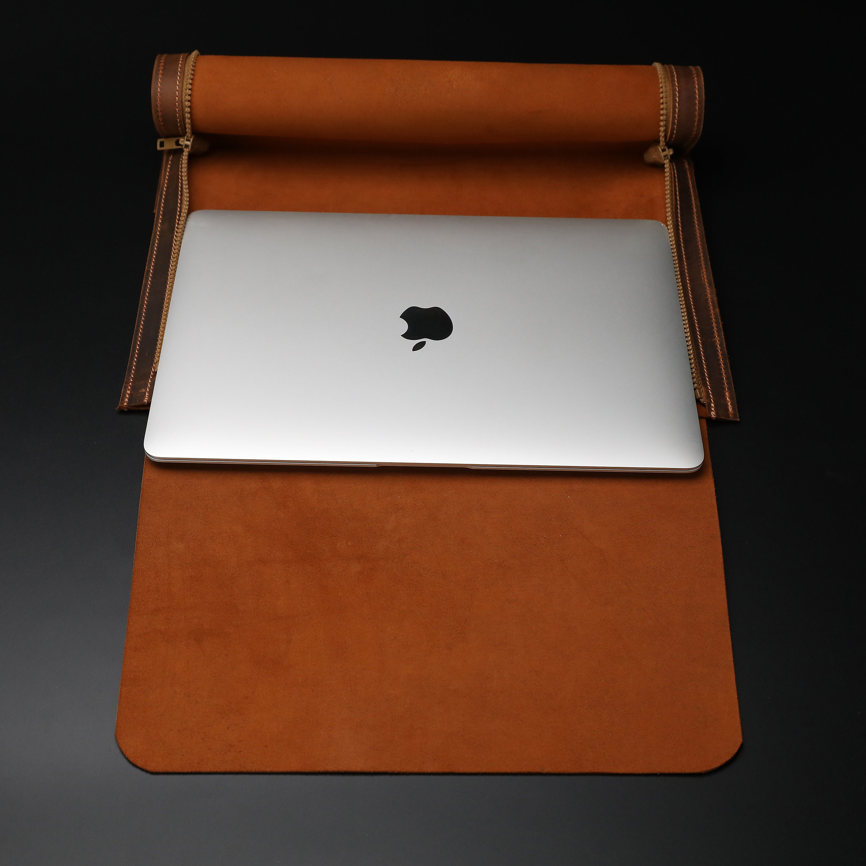 Slim Leather Laptop Sleeve: Personalized MacBook Air Case & Desk