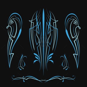 Peut inclure: Un ensemble de motifs de pinstripes bleus pour la personnalisation de voitures. Les motifs comprennent un motif central vertical avec deux motifs latéraux, ainsi que deux motifs plus petits et un motif horizontal.