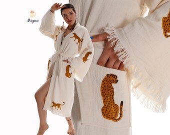 Leopard Boho Women's Kimono Robe - Stylish Animal Print Cover-Up for Every Occasion