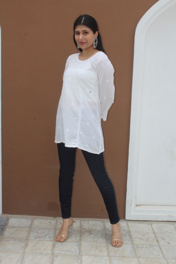 Buy PARAMOUNT CHIKAN White Chikankari Embroidered Pure Cotton A Line Kurti  - Kurtis for Women 18361570 | Myntra