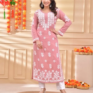 Las mujeres usan polvoriento rosa modal recto bordado a mano Chikankari Kurti Lucknowi Chikankari Kurta Ropa étnica regalo kurti de moda para su Aidah
