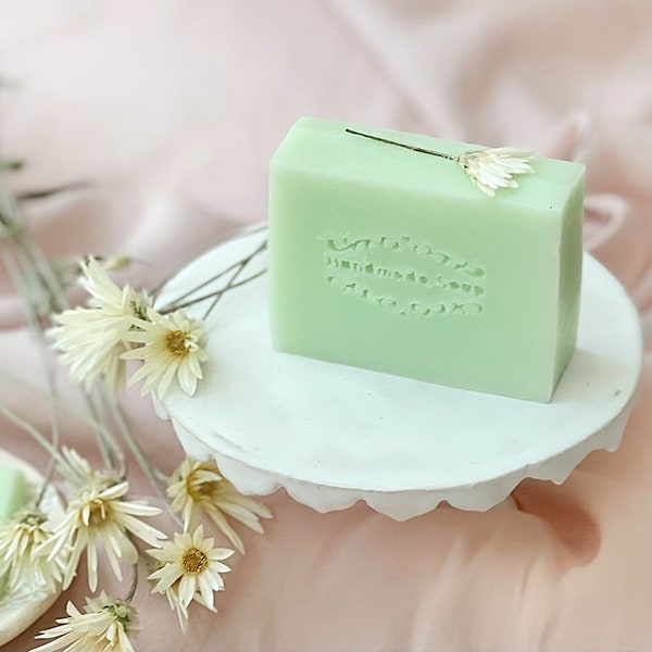 Flower soap in green with a floral scent