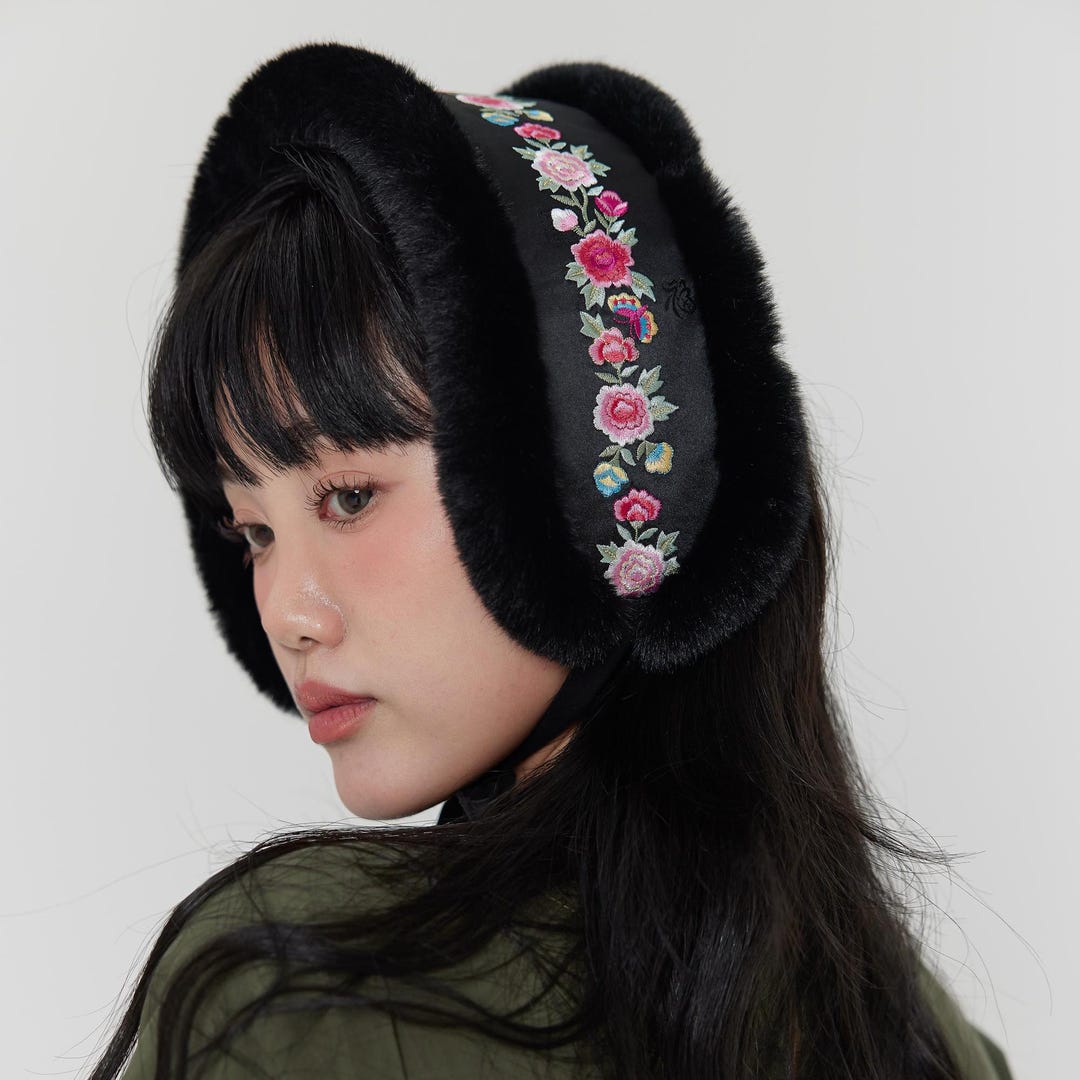 Korean Royal Bolkki – BLACK Hanbok Ear Warmer Scarf, Embroidered Bonnet ...