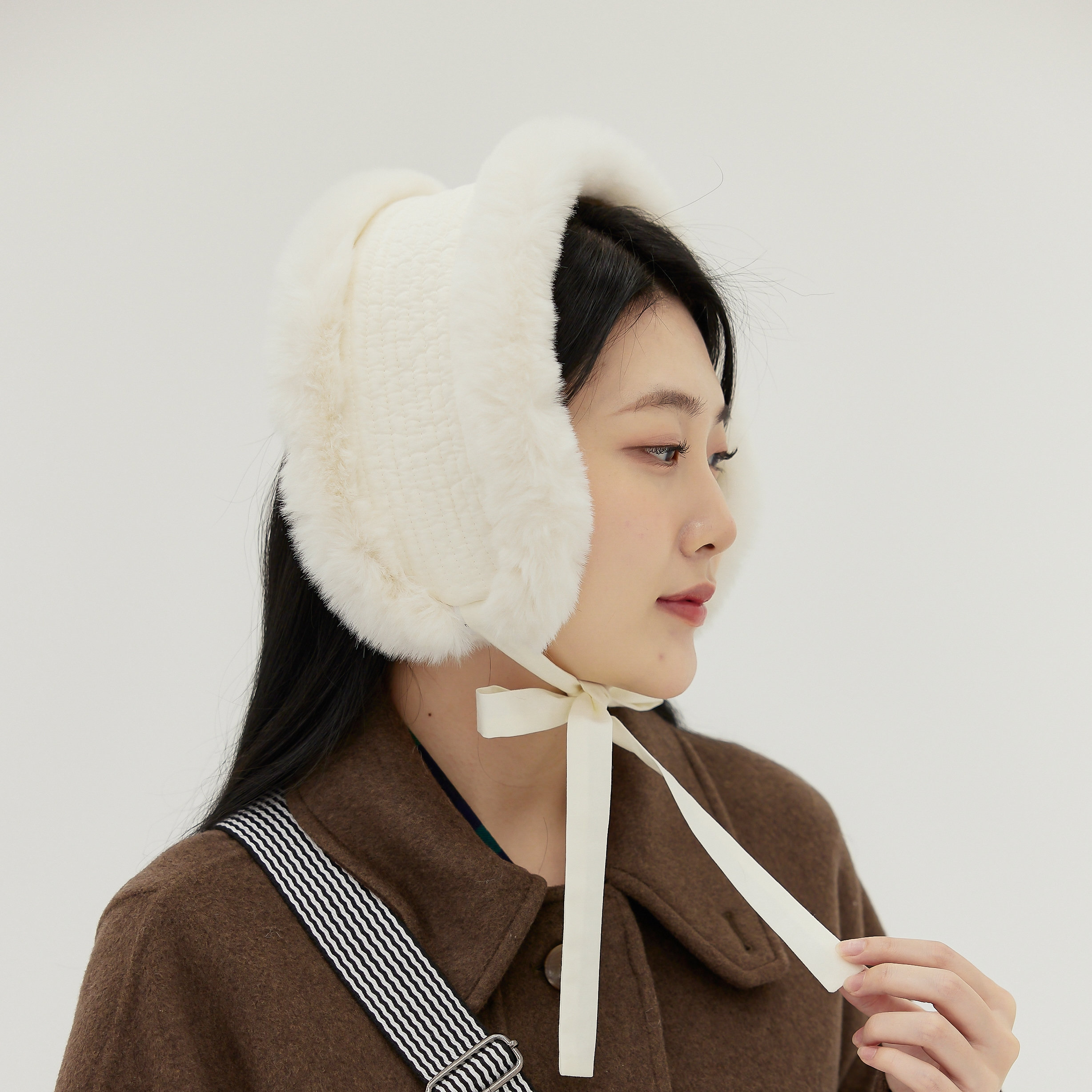 Korean Bolkki Ear Muffs IVORY - Hanbok Winter Quilting Bonnet, Faux Fur ...