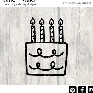 Vierten Geburtstag Kuchen SVG - vierten Geburtstag SVG - handgezeichnete Geburtstagstorte Svg - Geburtstag Svg - Geburtstag Kerzen Svg