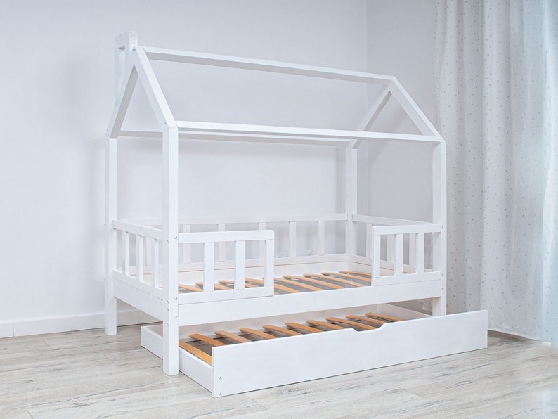Hausbett Kinderbett mit Rausfallschutz und Schublade Toddler Etsy