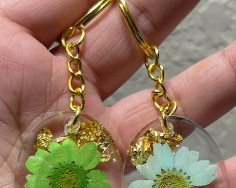 Flower Keychain, resin flower and gold foil