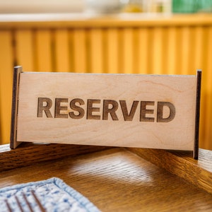 Reserved Sign, Table Number, Wooden reserve plate, Reserved Table Sign, Reserved Restaurant Sign, Wedding Sign, Reserved Wedding Sign
