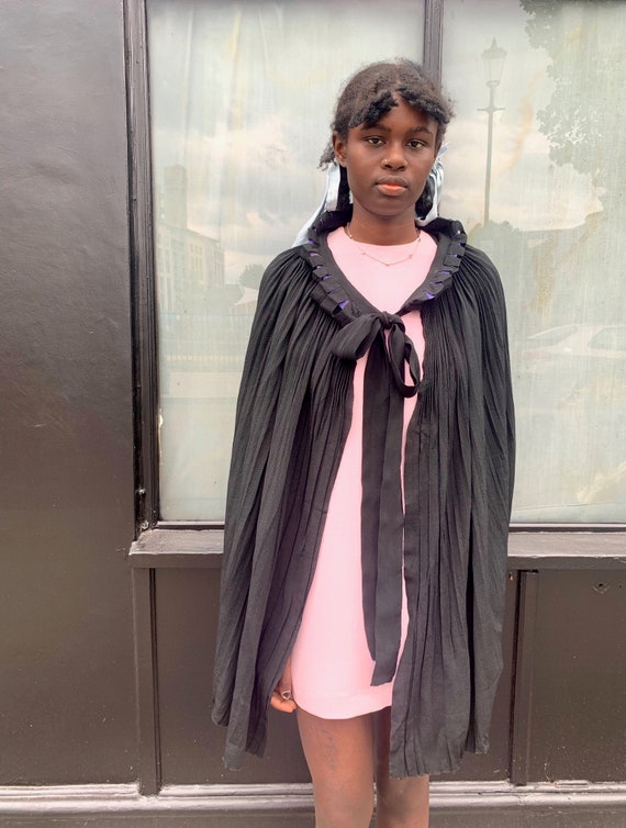 1920's / 1930's Pleated Cape