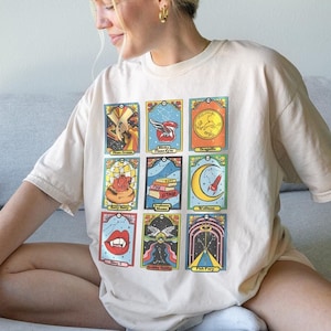 Camiseta com apelidos de personagens de cartas de tarô da Retro Zodiac Academy LICENCIADA Zodiac Academy Merch Lance Orion Vega Twins Darius Acrux Dark Romance