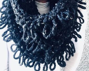 Black scarf, wool infinity scarf, women&#39;s winter scarf, handmade gift, oversized scarf, winter style, bohemian scarf, winter accessories