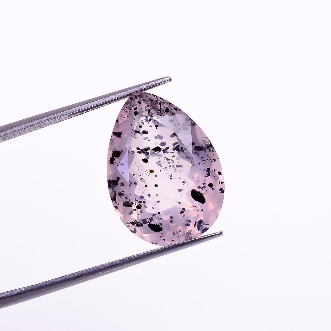 Pink Quartz With Hematite Inclusions Pear Shape Cut Stone Stone 10.5 Ct ...