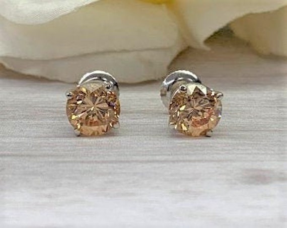 9ct White Gold 1/6 Carat Diamond Stud Earrings – Shiels Jewellers