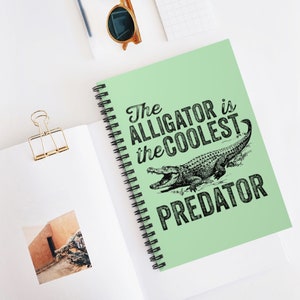 Cahier à spirale alligator : papier ligné, couverture avant imprimée