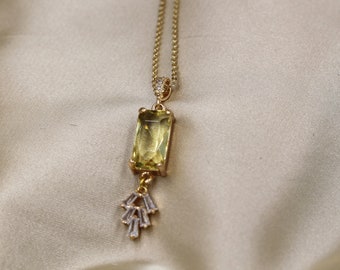 Delicate Citrine Art Deco Necklace Pendant: Light Yellow Flower Girl Bridesmaid Gifts