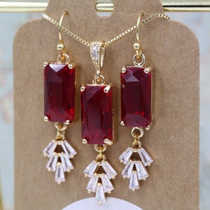 Bridesmaid Red Crystal Dangle Earrings, Art Deco Ruby Gold Bridal Jewelry