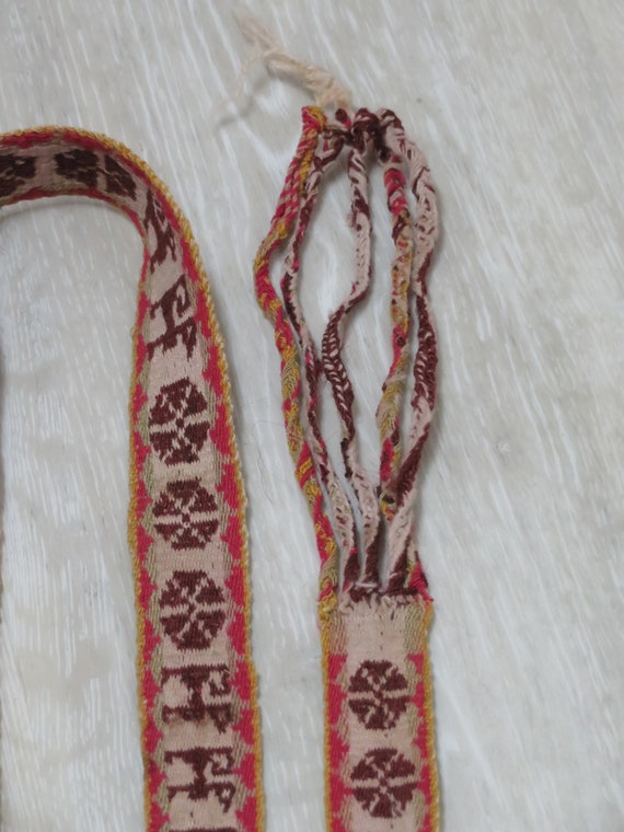 Vintage Peruvian Wool Handmade Wrap + Tie Belt - … - image 5