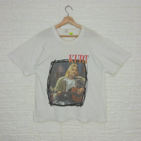 Vintage 1993 Kurt Cobain Nirvana T-shirt L size
