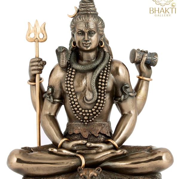Statue de Shiva, idole de Shiv, Shiva, Mahadev Murty, Mahadeva, Rudra, Shankara, Adiyogi, dieu hindou de la méditation, du yoga, du temps, de la destruction et de la danse.