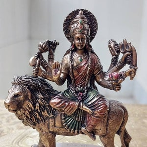 Statua di Durga seduta su leone, idolo della piccola dea Maa Durga da 3,5 pollici con leone per Navratri Puja, Ambe Ma, Mata Rani ki Murti, Sherawali Mata