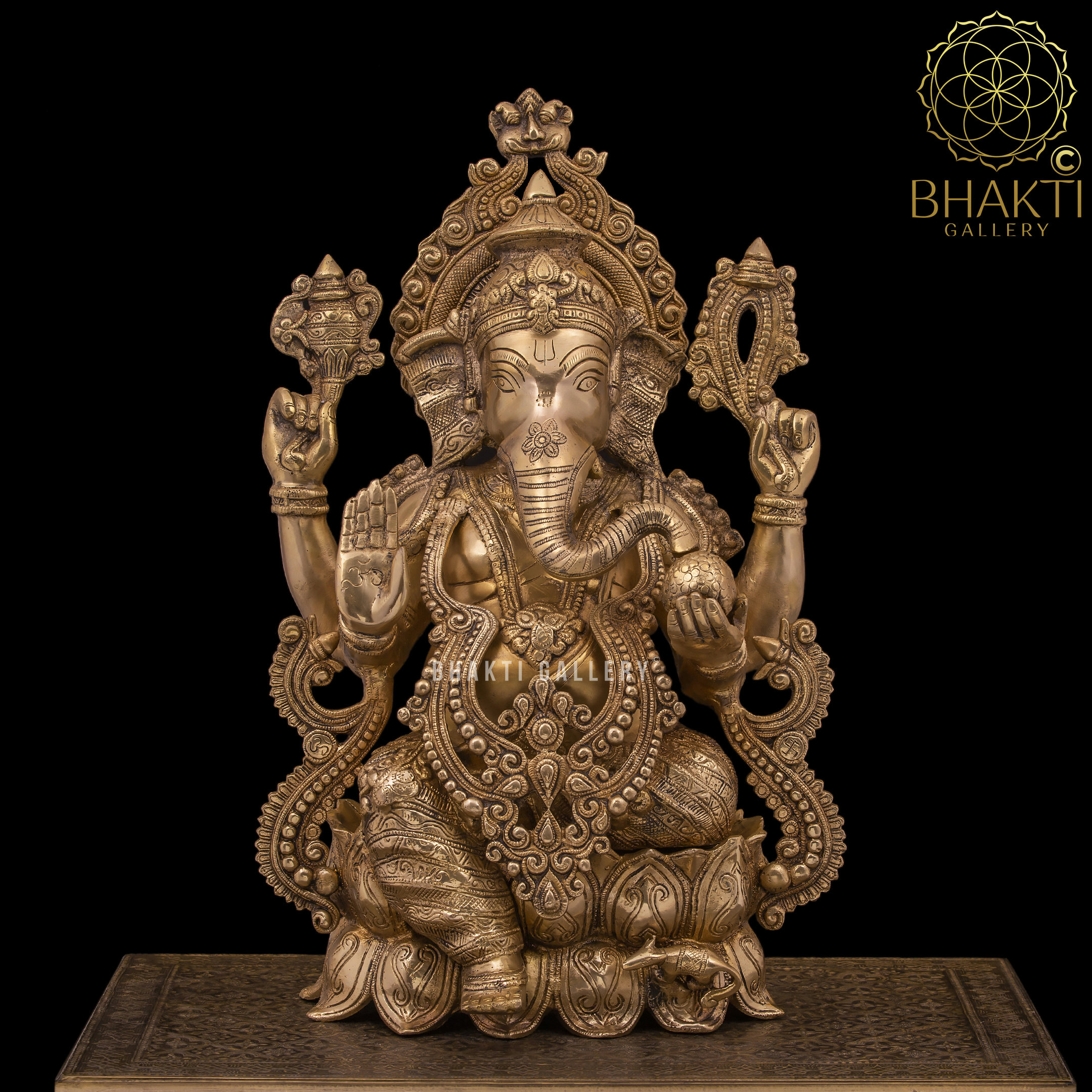 石細工が施された真鍮製の大型ガネーシャ像 - 21インチのガナパティ