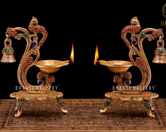 Lampe à huile design perroquet en laiton, grand support pour diya de 20 cm (20 cm) avec cloche en laiton, lampes à huile indiennes traditionnelles avec maçonnerie, diyas décoratifs en laiton