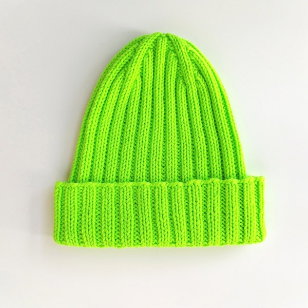 Chapeau mérinos vert fluo Chapeau en laine mérinos tricoté à la main Bonnet vert slouchy Chapeau en laine tricoté style côtelé