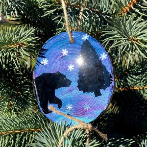 Bearry Christmas (Bear Ornament, Mountain Art, Holiday Gifts, Resin Art, Naturescape, House Decor, Fluid Art)