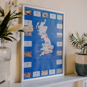 Carte des stades de football de Premier League, cadeau fête des pères, meilleur cadeau pour papa, Liverpool, homme des cavernes, cadeau d'anniversaire pour enfant, cadeau pour lui