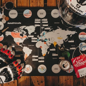 Carte du monde MotoGP, circuits à gratter, cadeau fête des pères, cadeau pour lui, MotoGP 2025, cadeau d'anniversaire, meilleur cadeau pour papa