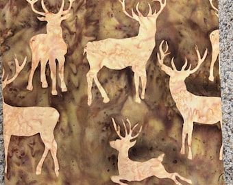 Cuenco acogedor, agarradera, paño de cocina y cacerola con motivos de ciervos, alces, ciervos, lobos, osos