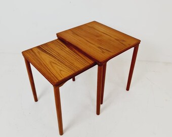 Mid-Century Danish Teak Nesting Tables by EW Bach for Møbelfabrikken, 1960s, set of 2