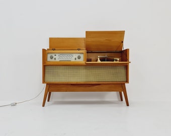 Mid Century Modern German ash record player, radio by Braun “MM 4 ”, 1960s