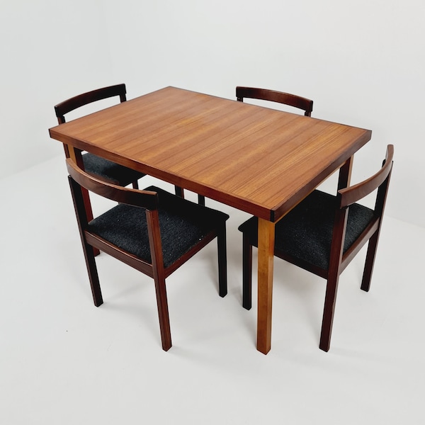 Mid centruy Finlande Table à manger en teck et chaises par Pippo pour Asko, années 1960