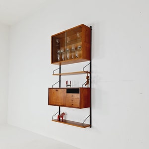 Mid century Danish Teak single Wall Unit with bar cabinet & Showcase by Poul Cadovius for Royal Denmark, 1960s image 1