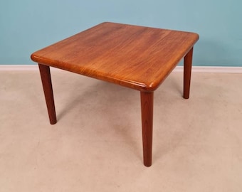 Danish teak coffee table/ side table by the danish designer Grete Jalk for Glostrup Denmark from the 60s