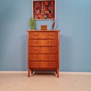 Midcentury danish design chest of drawers / drawer dresser /5 drawers cabinet from the sixties 1960s vintage mahaogany image 1