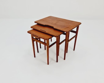 Midcentury Danish teak nesting tables by Kurt Ostervig for Janson Möber, 1960s