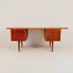 Danish solid mahogany Model Executive Desk by Gunni for Omann jun, 1950s