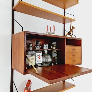 Mid century Danish Teak single Wall Unit with bar cabinet & Showcase by Poul Cadovius for Royal Denmark, 1960s image 5