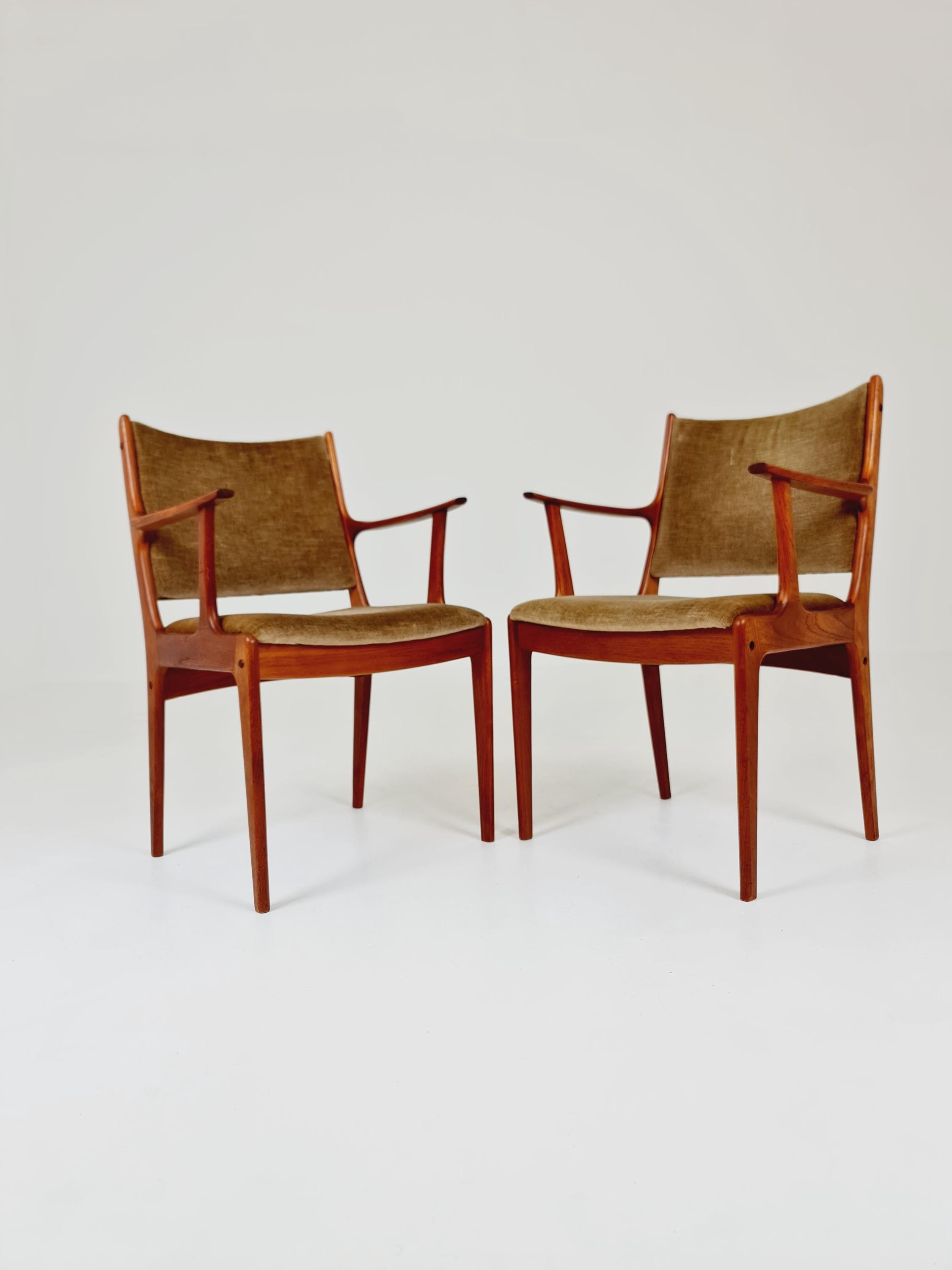 デンマーク Johannes Andersen ローズウッド 本革 Uldum Johannes Andersen Chairs Uldum - Etsy