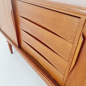 Vintage Deens dressoir uit het midden van de eeuw van Axel Christensen voor ACO Mobler, Denemarken, jaren 60 afbeelding 5