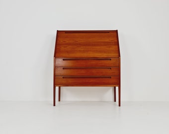 Midcentury Secretary Desk in teak by Nils Jonsson for Tørring Møbelfabrik, Denmark, 1960's