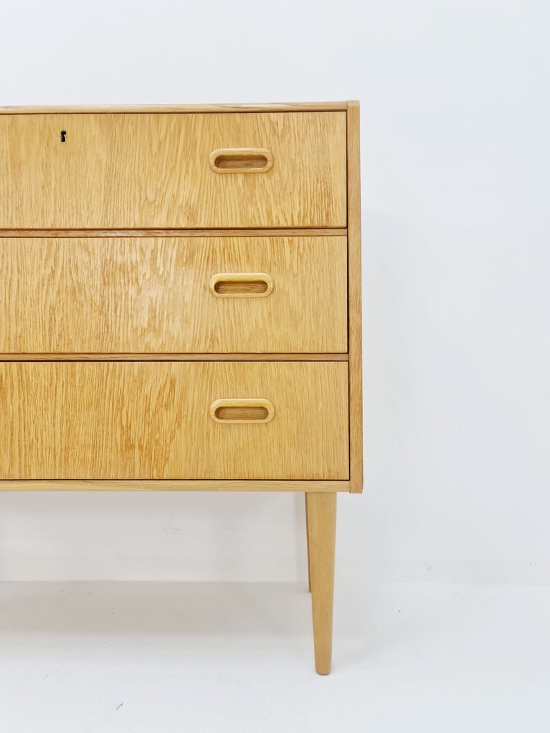 Midcentury danish design chest of drawers / drawer dresser /3 drawers cabinet, 1960s image 7