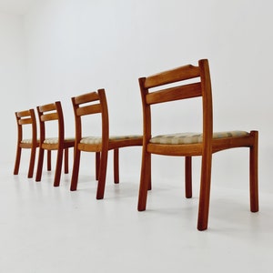 Mid Century Danish solid teak dining Chairs by Dyrlund, 1960s